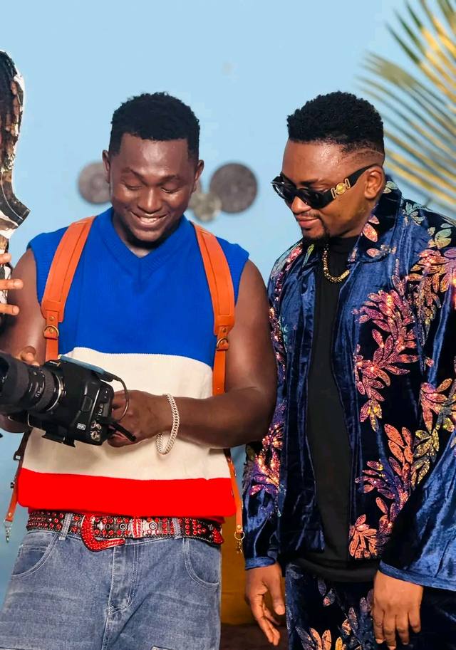 Aguero Nova en plein tournage de clip avec un artiste